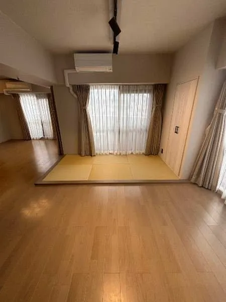 那覇市泉崎の中古マンション